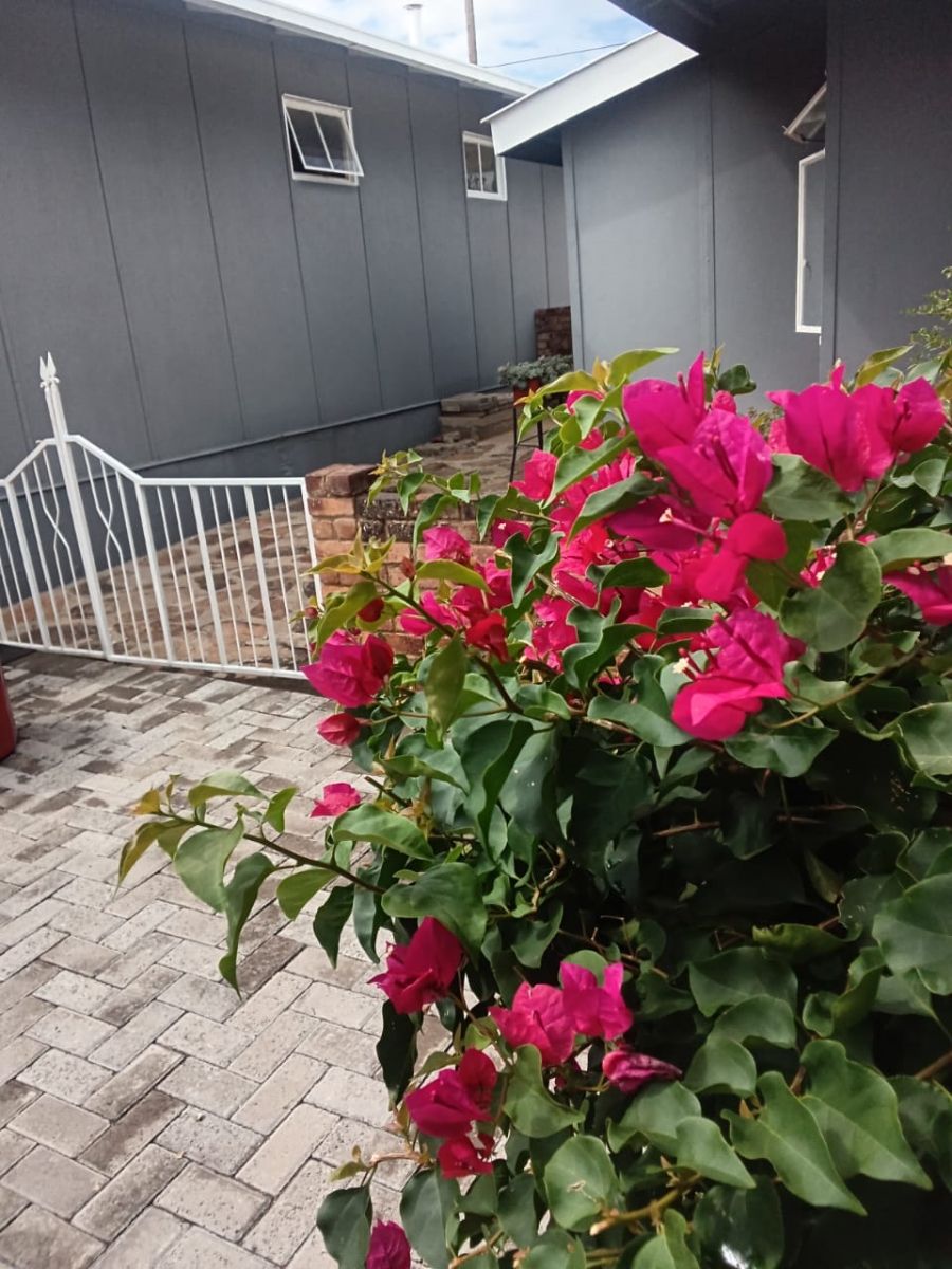 4 Bedroom Property for Sale in Gariepdam Free State